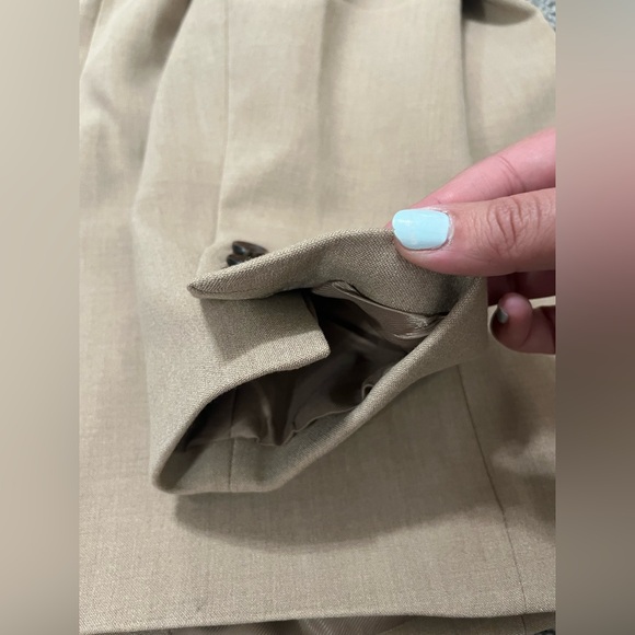 Banana Republic Women’s Classic Blazer - Picture 15 of 15